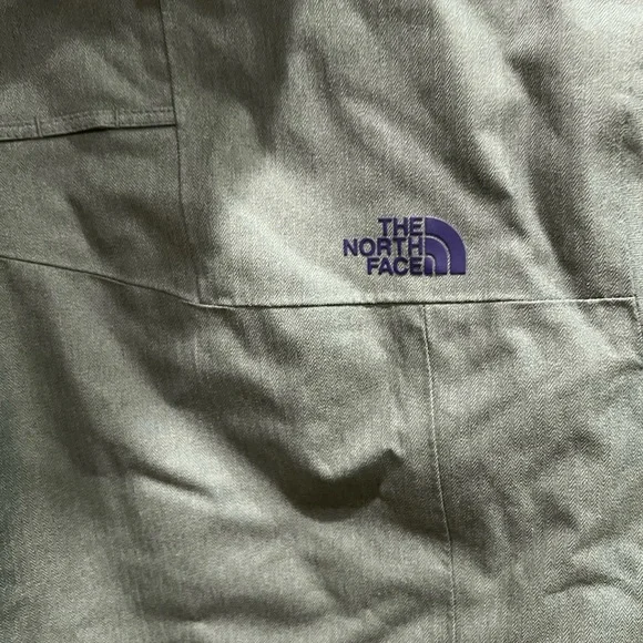 The North Face Gatekeeper Insulated Snow Jacket | Women’s Medium - Picture 6 of 8